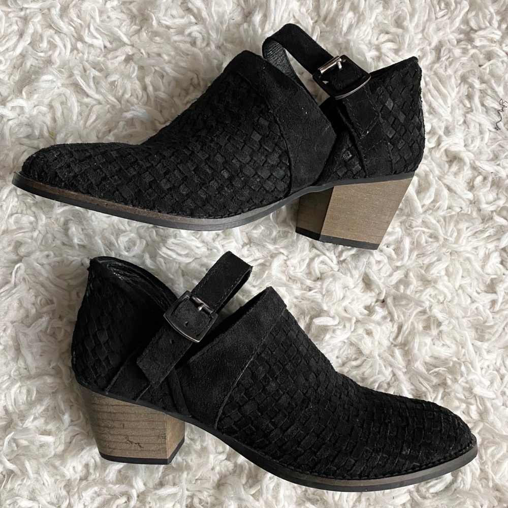Rebels Gates Black woven suede ankle‎ booties
